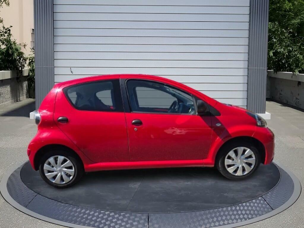 Toyota Aygo   #8