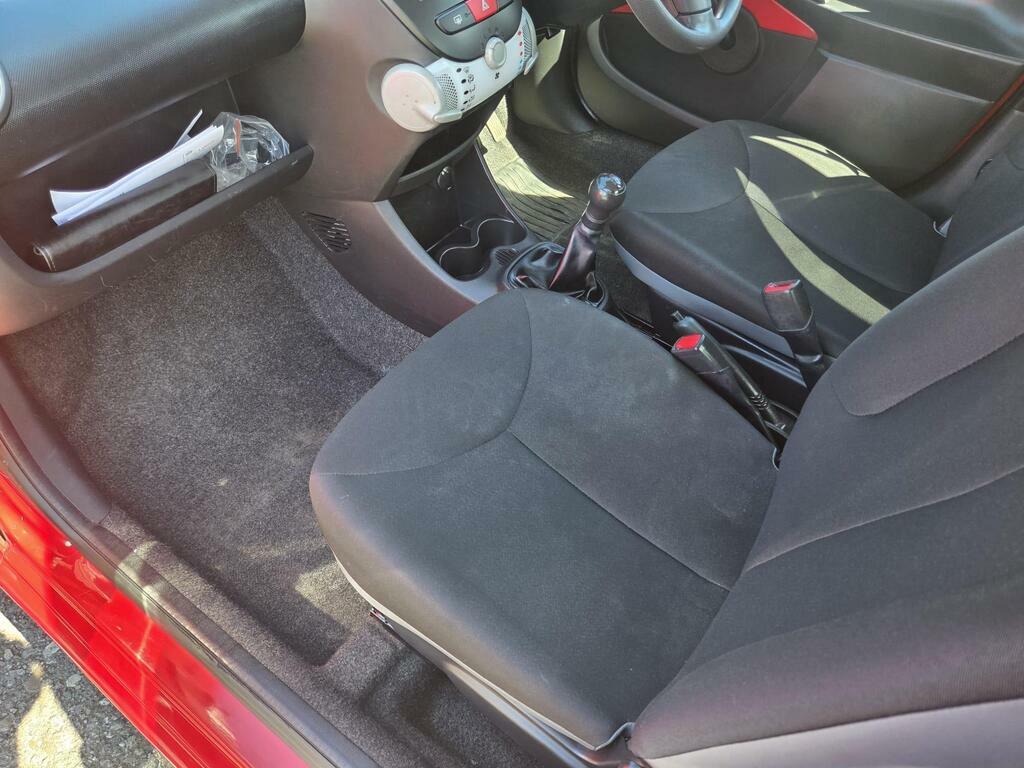 Toyota Aygo   #16