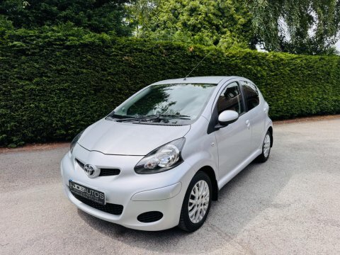 Toyota Aygo 1.0 Vvt-i Platinum Silver #3