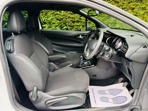 Citroen DS3 1.6 E-hdi Airdream Dstyle Plus Euro 5 Ss White #22