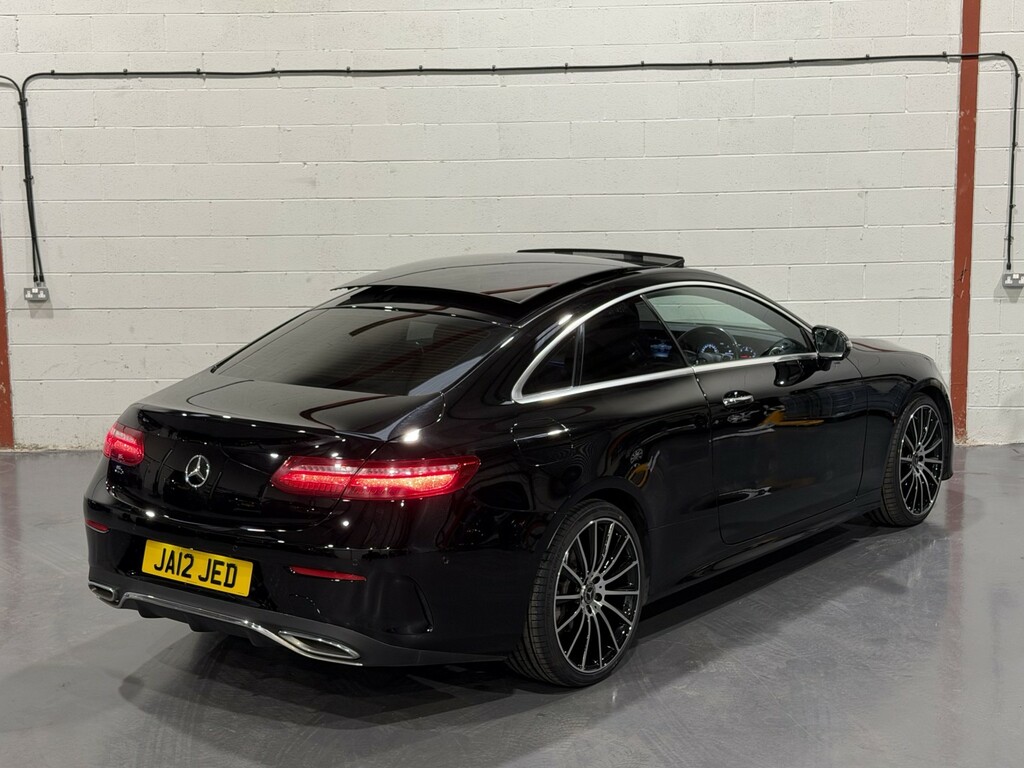 Mercedes-Benz E Class 2.0 E220d Amg Line 2018 Black #6