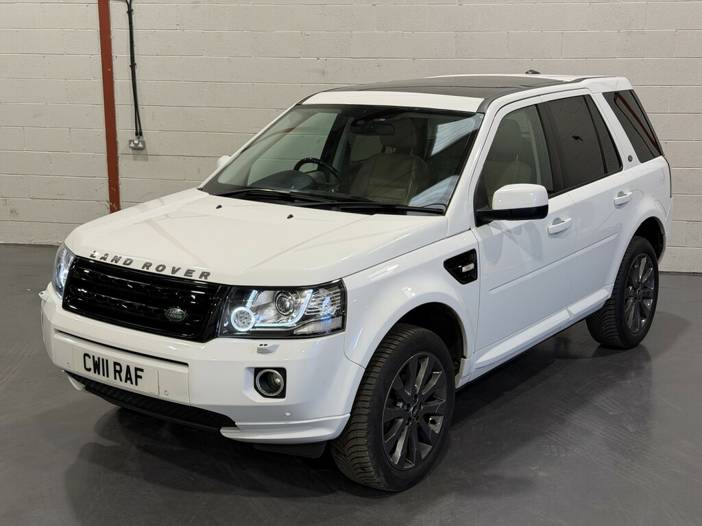 Land Rover Freelander 2 2.2 Sd4 Hse Lux 2013 White #2