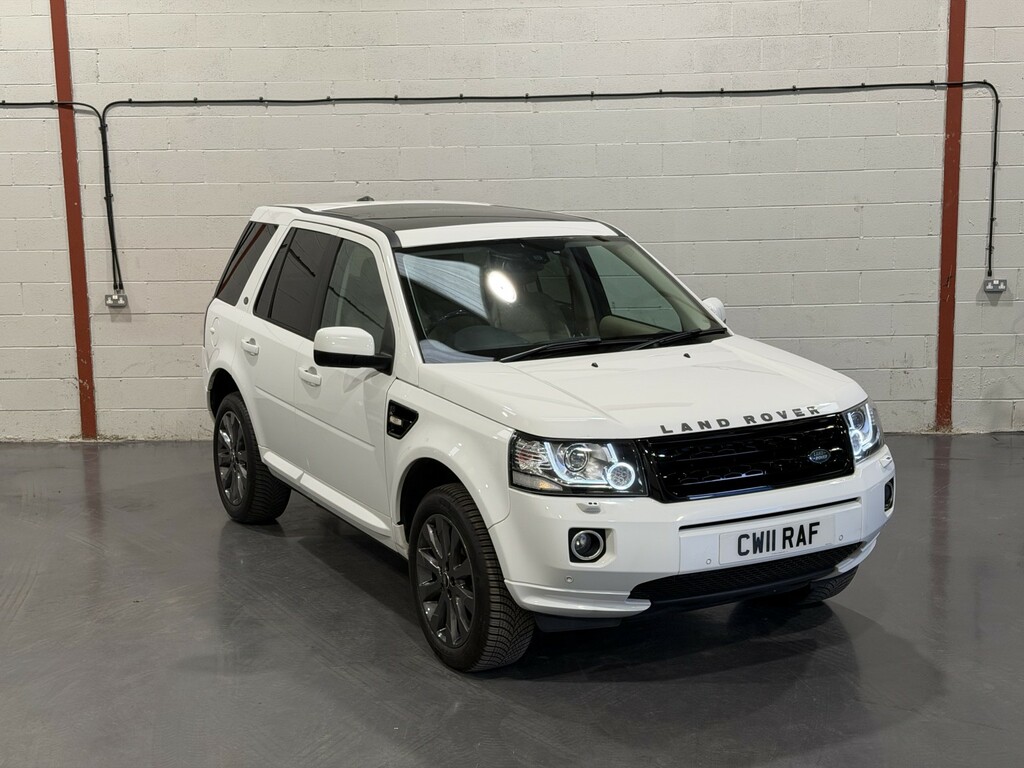 Land Rover Freelander 2 2.2 Sd4 Hse Lux 2013 White #3