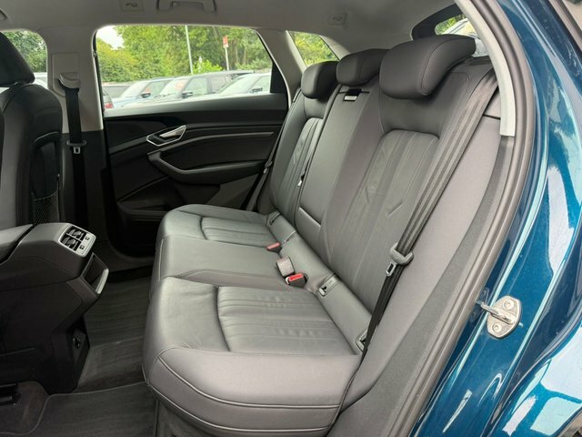 Audi E-tron 230Kw 50 Quattro 71Kwh Technik Grey #12