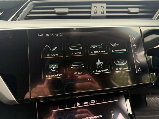 Audi E-tron 230Kw 50 Quattro 71Kwh Technik Grey #19