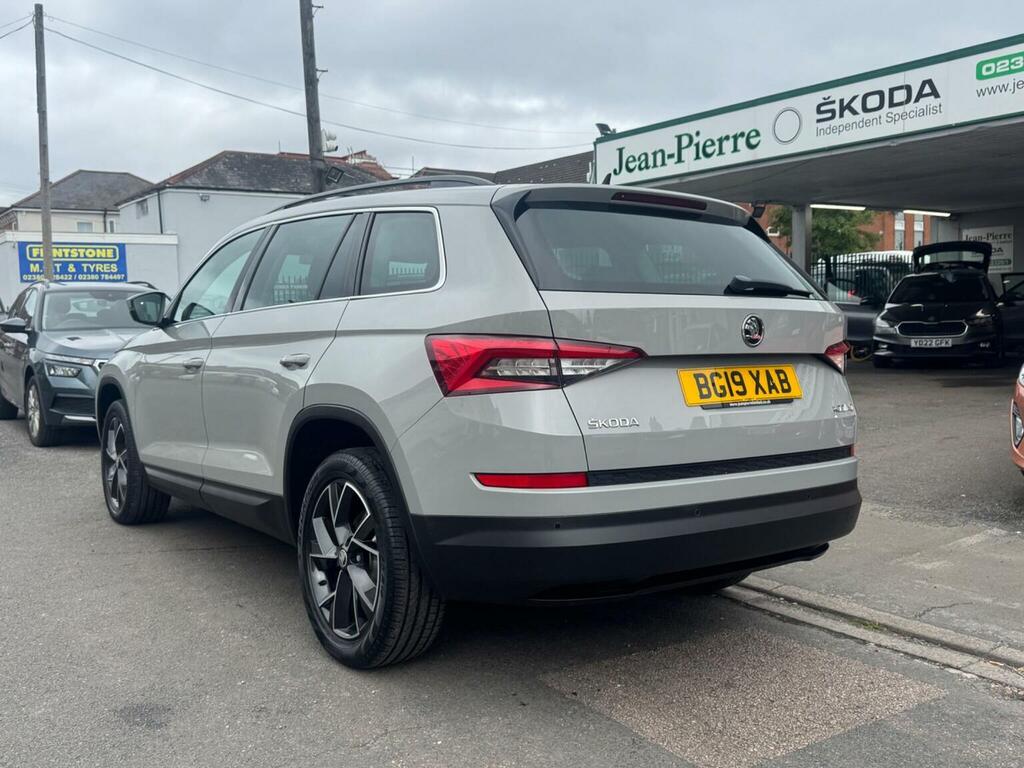Skoda Kodiaq 1.5 Tsi Act Se L Dsg Euro 6 Ss 5 Seat Grey #4