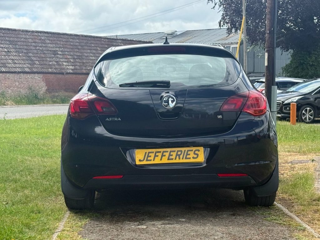 Vauxhall Astra 1.6L Sri WN10CVM Black #6