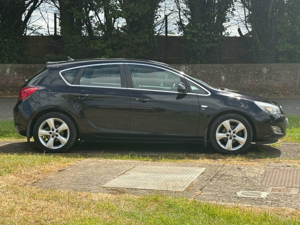 Vauxhall Astra 1.6L Sri WN10CVM Black #4