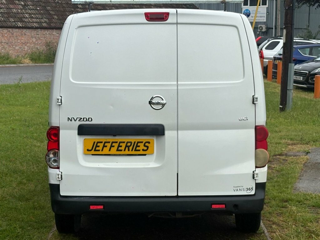 Nissan NV200 1.5L Acenta 6Dr White #5