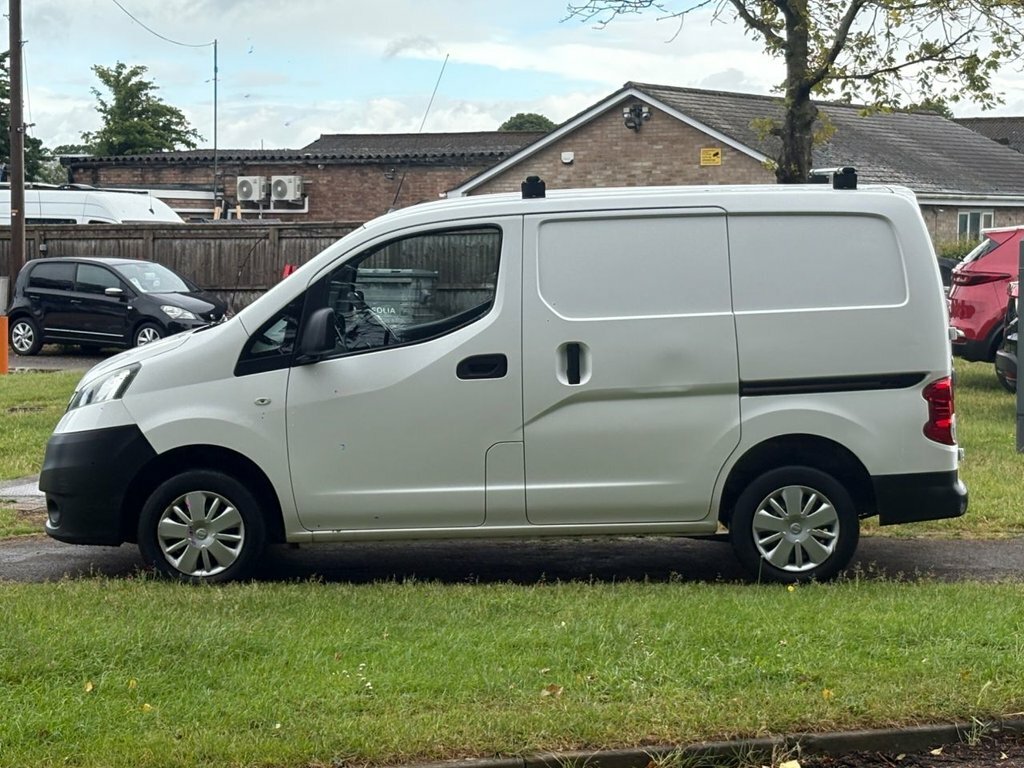 Nissan NV200 1.5L Acenta 6Dr White #3