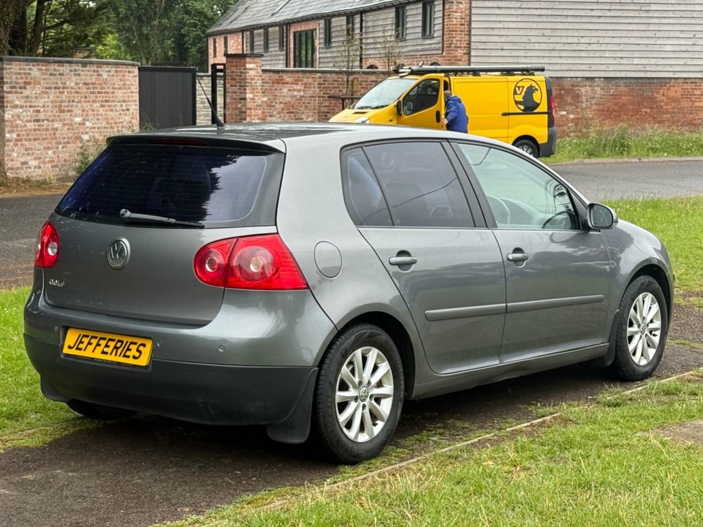 Volkswagen Golf  Blue #9