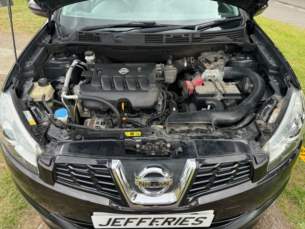 Nissan Qashqai 2.0 N-tec Hatchback Grey #9