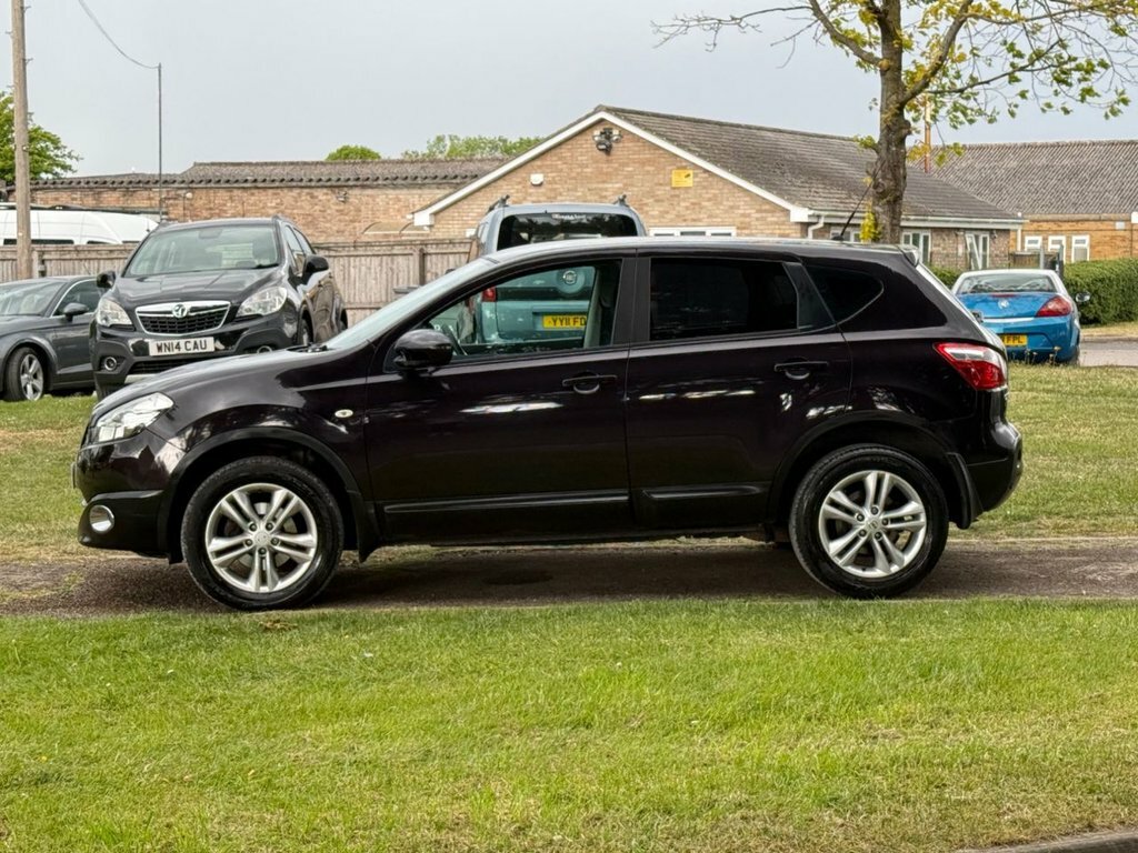 Nissan Qashqai 2.0 N-tec Hatchback Grey #4