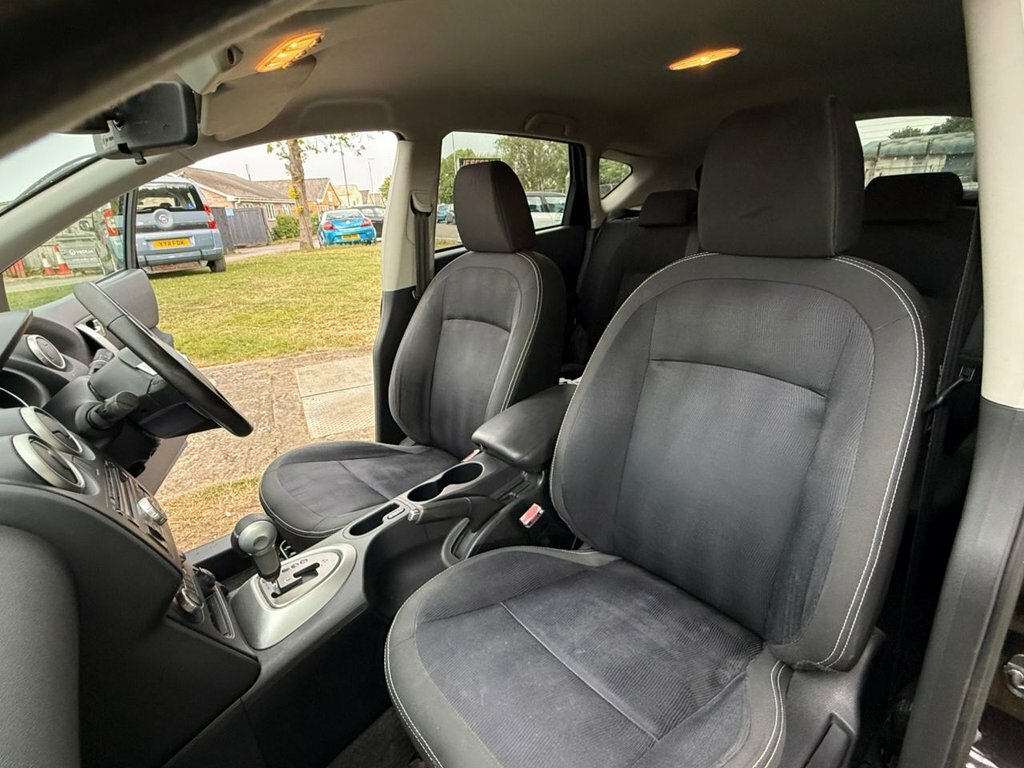 Nissan Qashqai 2.0 N-tec Hatchback Grey #14