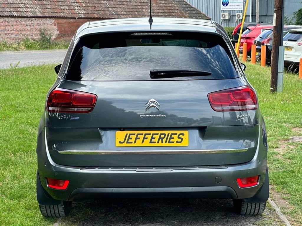 Citroen C4 Picasso 1.6L Exclusive Grey #6