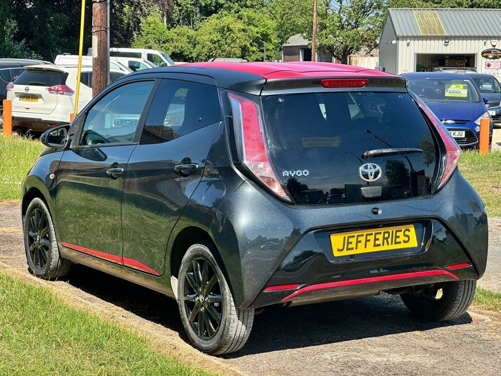 Toyota Aygo 1L X-press Grey #6