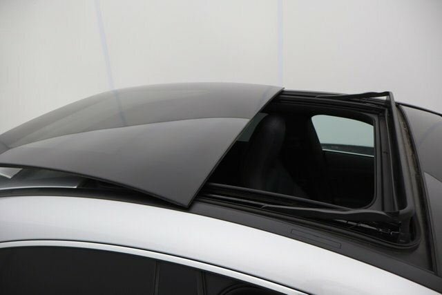 Mercedes-Benz CLA Class Cla180 Amg Line Premium Silver #2