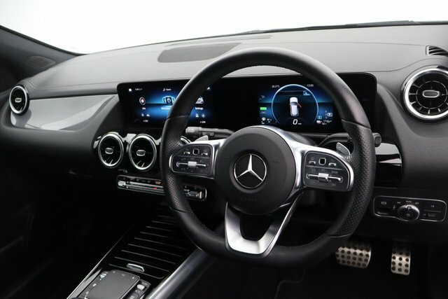 Mercedes-Benz GLA Class 200D Amg Line Premium 2022 Black #23