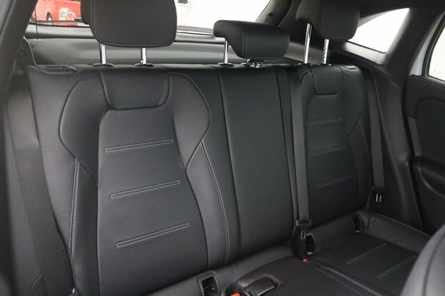 Mercedes-Benz GLA Class 200D Amg Line Premium 2022 Black #24
