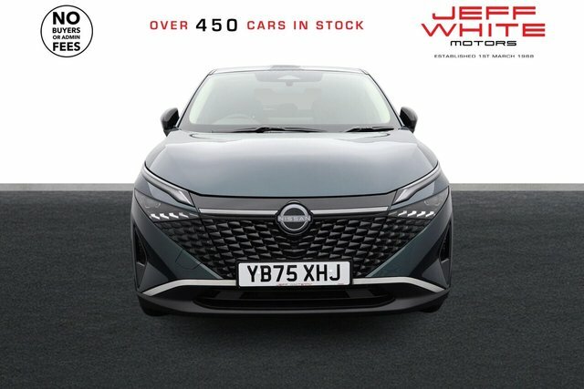 Nissan Qashqai Dig-t Mhev Acenta Premium YB75XHJ Green #4