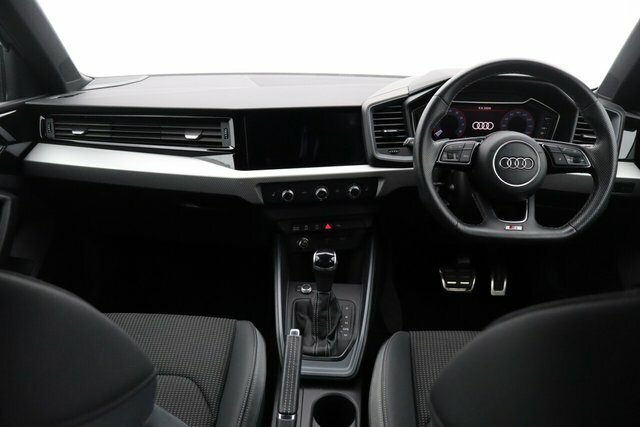 Audi A1 Tfsi 30 Black Edition YP22XGE Grey #2