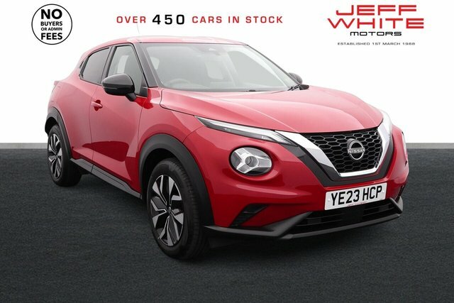 Nissan Juke Dig-t Acenta Apple Red