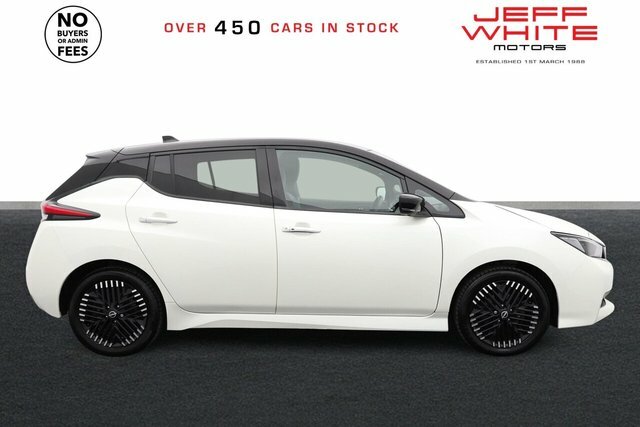 Nissan Leaf Tekna Apple DY72EJO White #6