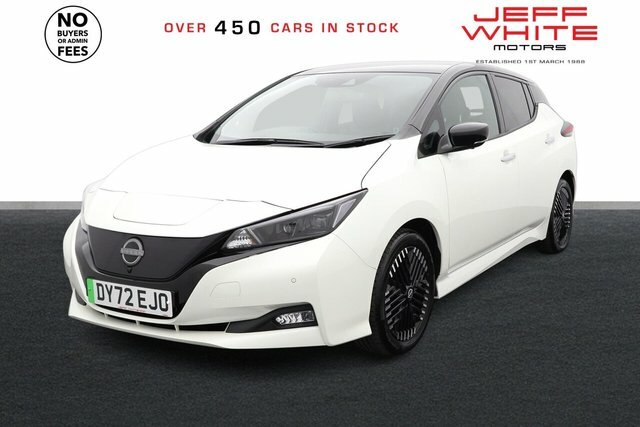 Nissan Leaf Tekna Apple DY72EJO White #5