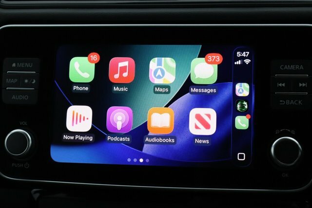 Nissan Leaf Tekna Apple DY72EJO White #3