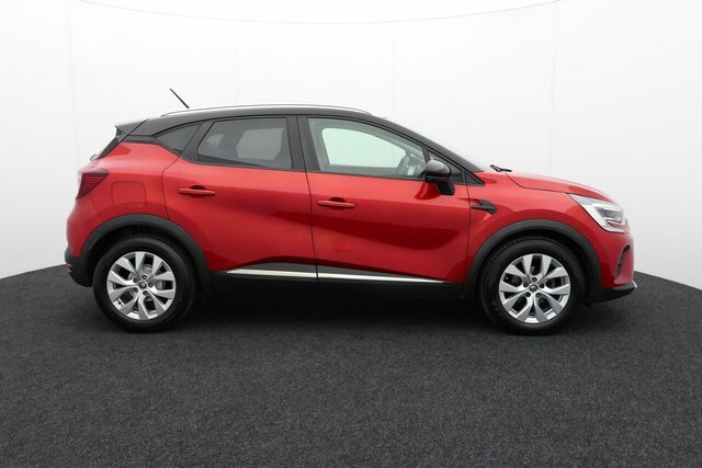 Renault Captur Tce Iconic Sat YE70EWH Red #6