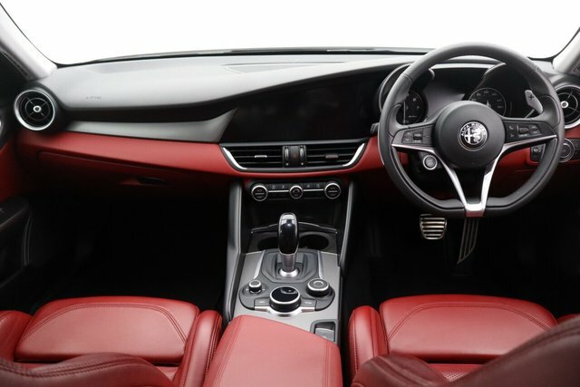 Alfa Romeo Giulia Veloce Full Red #2
