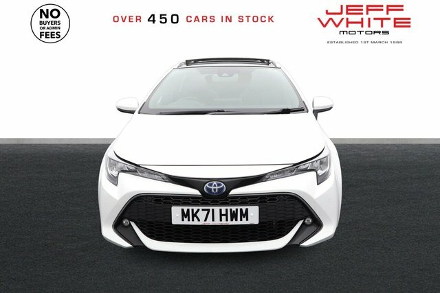 Toyota Corolla Vvt-h Design Touring MK71HWM White #3