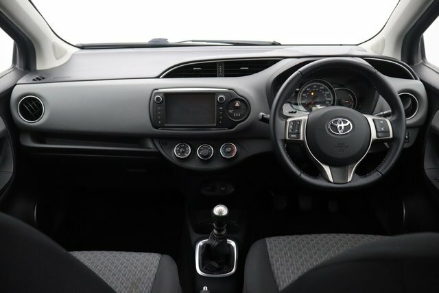 Toyota Yaris Dual Vvt-i Icon Blue #2