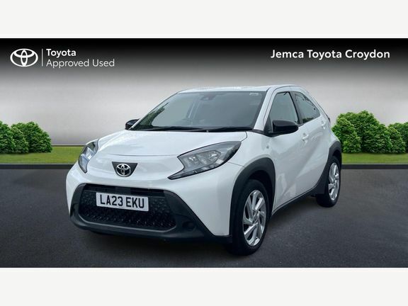 Toyota Aygo X Pure Automatic LA23EKU White #3