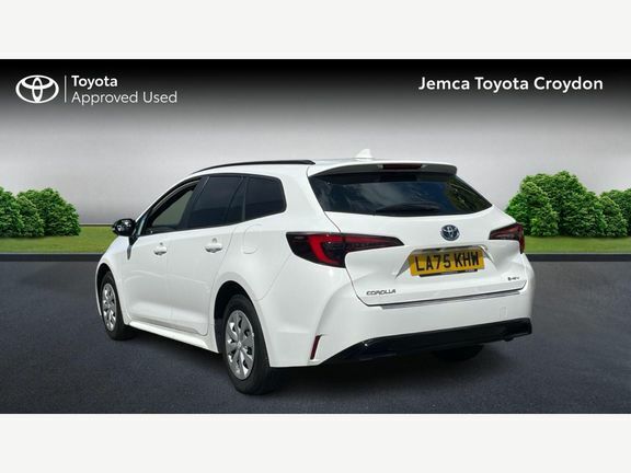 Toyota Corolla Corolla Commercial 1.8 Hybrid White #4