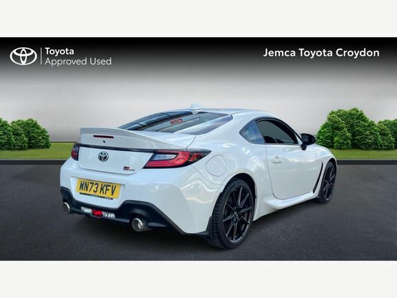 Toyota GR86 2.4 Boxer D-4s Euro 6 White