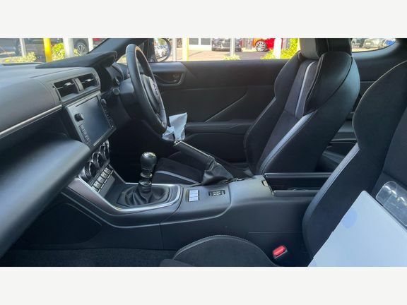 Toyota GR86 2.4 Boxer D-4s Euro 6 White #4