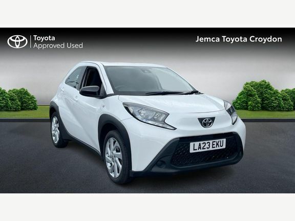 Toyota Aygo X Pure Automatic White