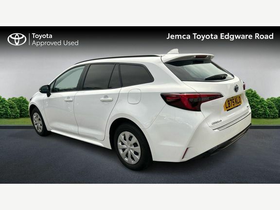 Toyota Corolla Corolla Commercial 1.8 Hybrid White #4