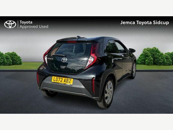Toyota Aygo X Pure Manual LO72ABZ Black #2