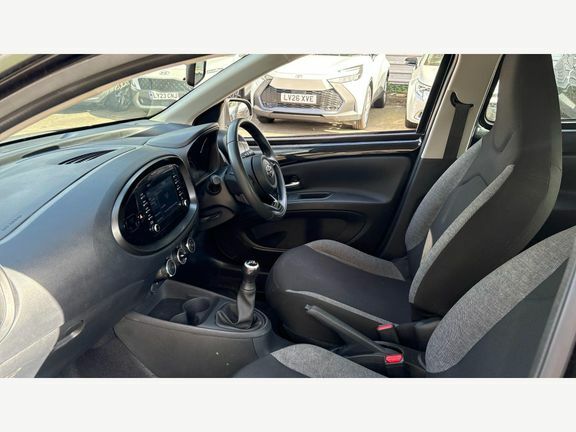 Toyota Aygo X Pure Manual LO72ABZ Black #5