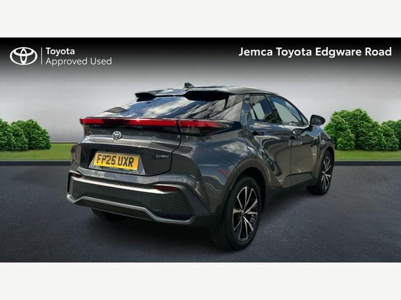 Toyota C-Hr Design 1.8 Fwd Hybrid FP25UXR Grey #2