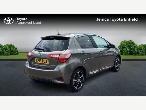 Toyota Yaris 1.5 Vvt-h Excel E-cvt Euro 6 Ss KF19DJJ Brown #2