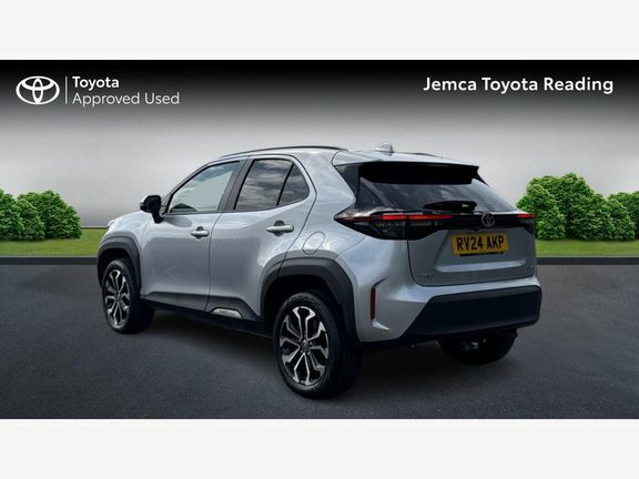 Toyota Yaris Cross Design Fwd RV24AKP Silver #4
