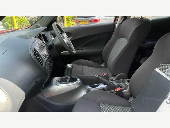 Nissan Juke 1.6 Visia Euro 6 Red #5