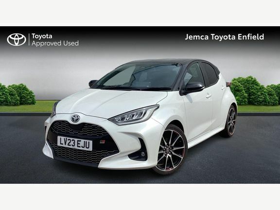 Toyota Yaris Gr Sport Bi-tone LV23EJU White #3