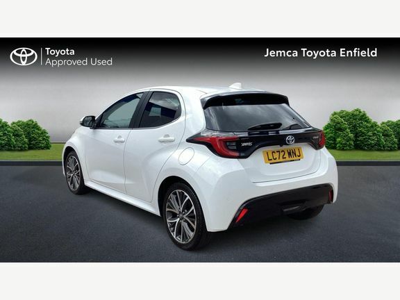 Toyota Yaris Excel LC72WNJ White #4