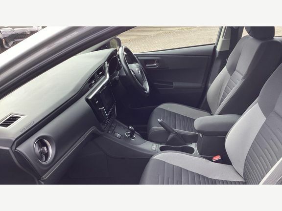 Toyota Auris Icon 1.8 Hybrid RV68EEX Grey #5
