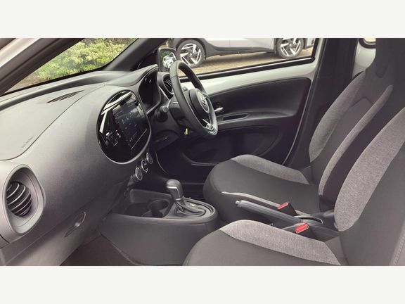 Toyota Aygo X Pure Automatic LR25GVM White #5