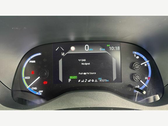 Toyota Yaris Cross Dynamic Blue #11